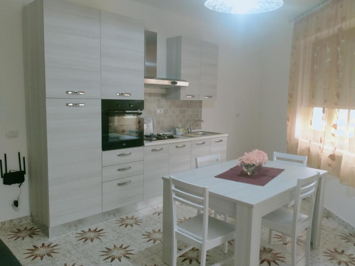 Le Camelie Appartamento Bosa Zewnętrze zdjęcie